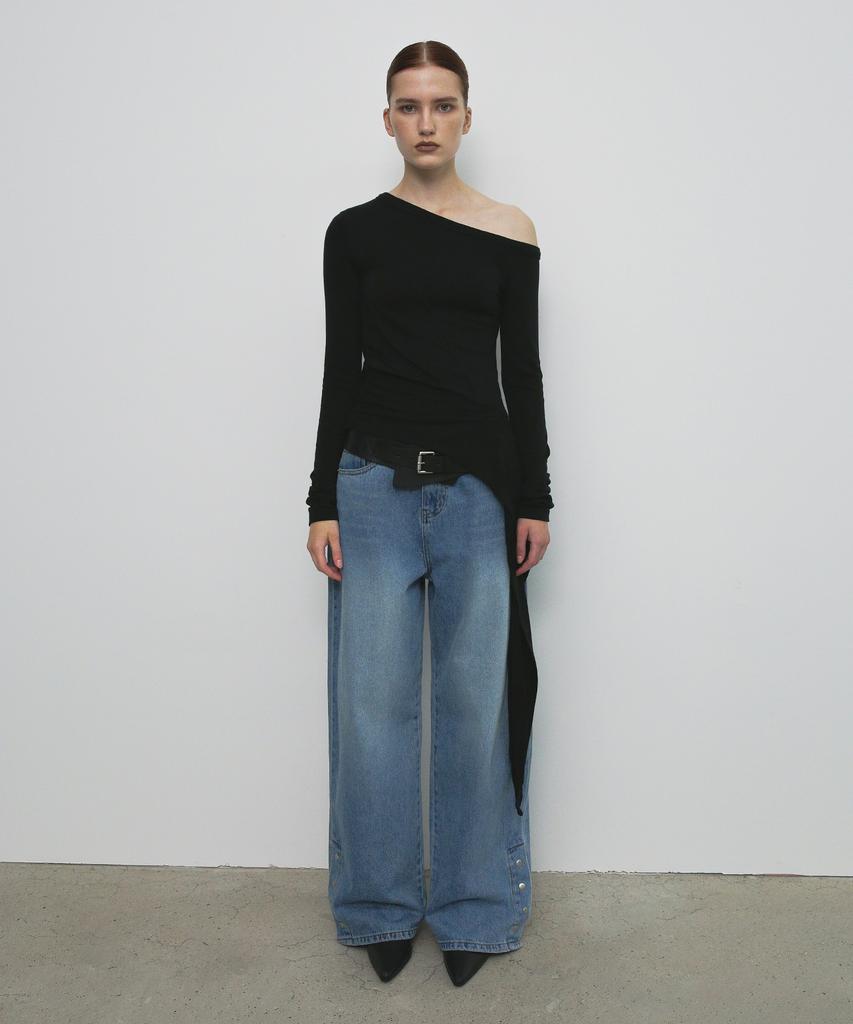 Saendeulig One Shoulder Unbalanced Strap T-Shirt_Black
