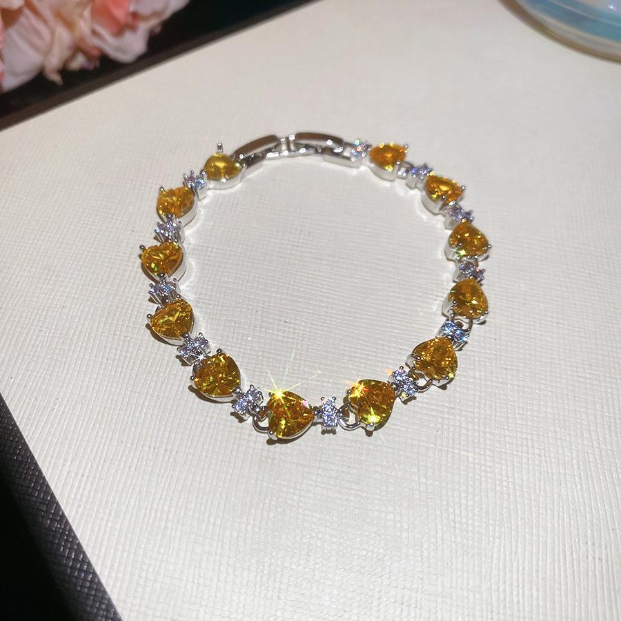 Europe and the United States Hot-selling Color Oval Love Zircon Bracelet Light Luxury Bracelet Personalized Jewelry Women