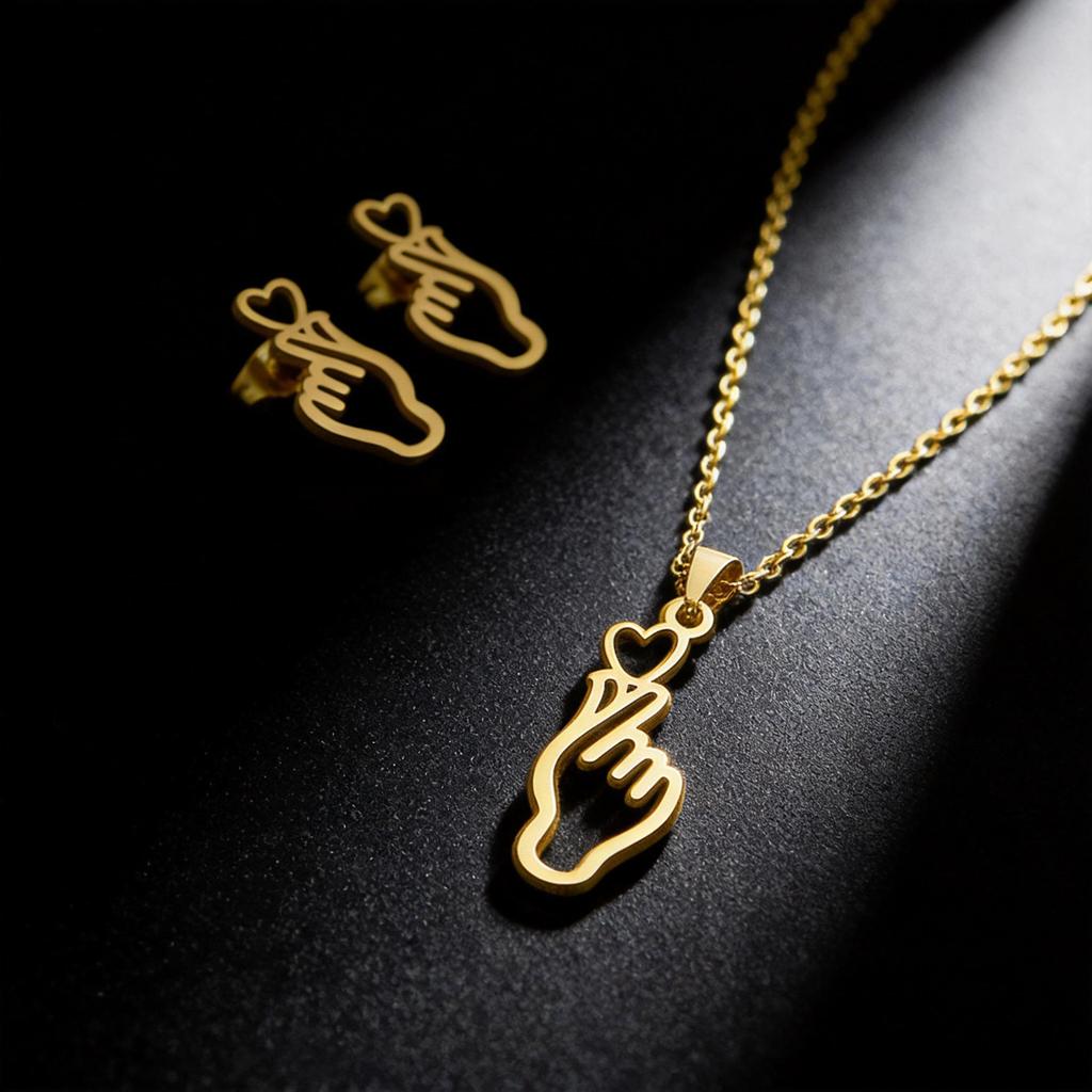European Fashion Star & Moon Clavicle Necklace and Earring Set