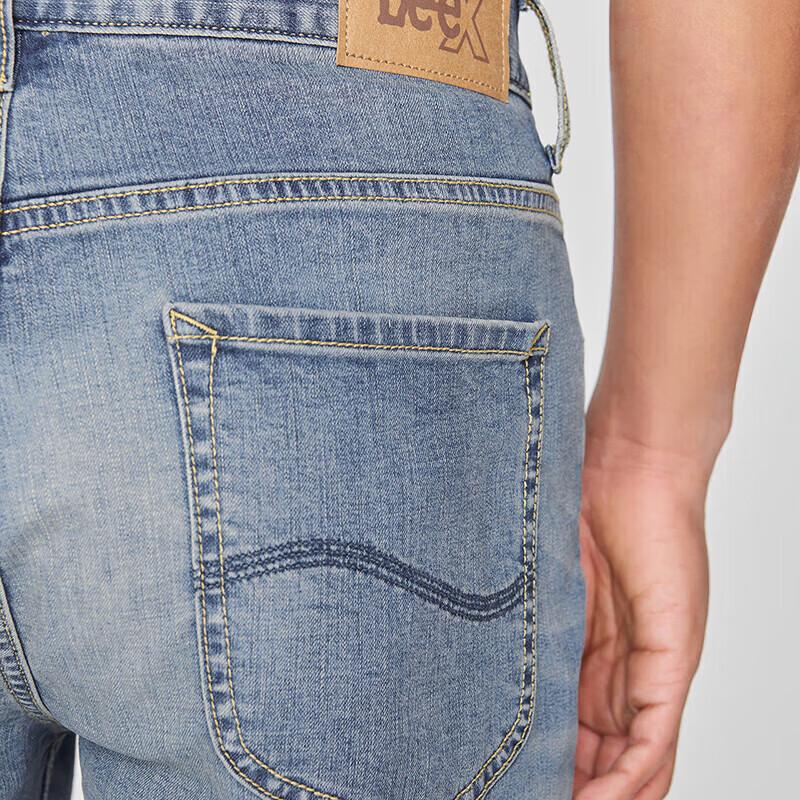 Lee Men's Tapered Mid-Waist Cooling Lightweight Jeans