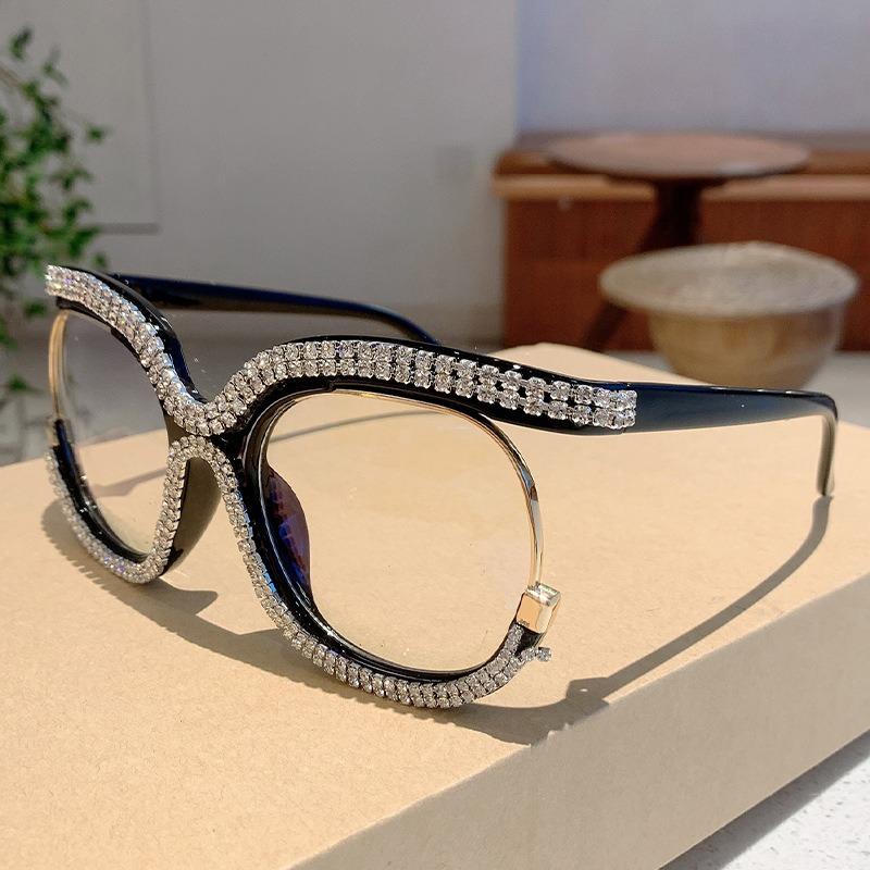 Fashion Cat Eye Glasses with Rhinestones Vintage Trendy Design Oversized Eyeglasses Women for Decoration