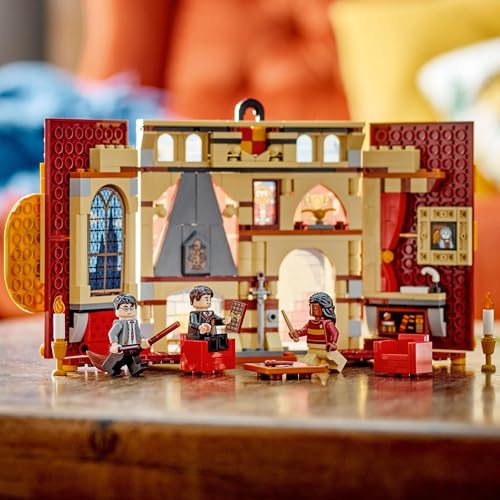 LEGO Harry Potter Gryffindor (TM) Dormitory Crest 76409 Toy Block Present Interior Fantasy Boys Girls 9 Years Old and Up