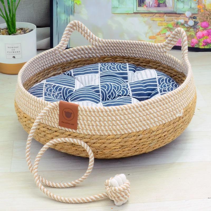 Rattan Cat Bed: All-Season Sleeping Pad & Scratcher Combo