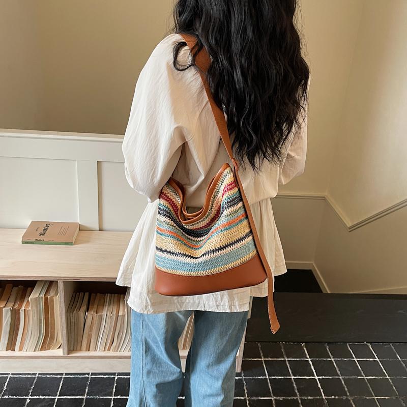 Striped Straw Bag Women's Large Capacity Shoulder Crossbody Bag Beach Bag