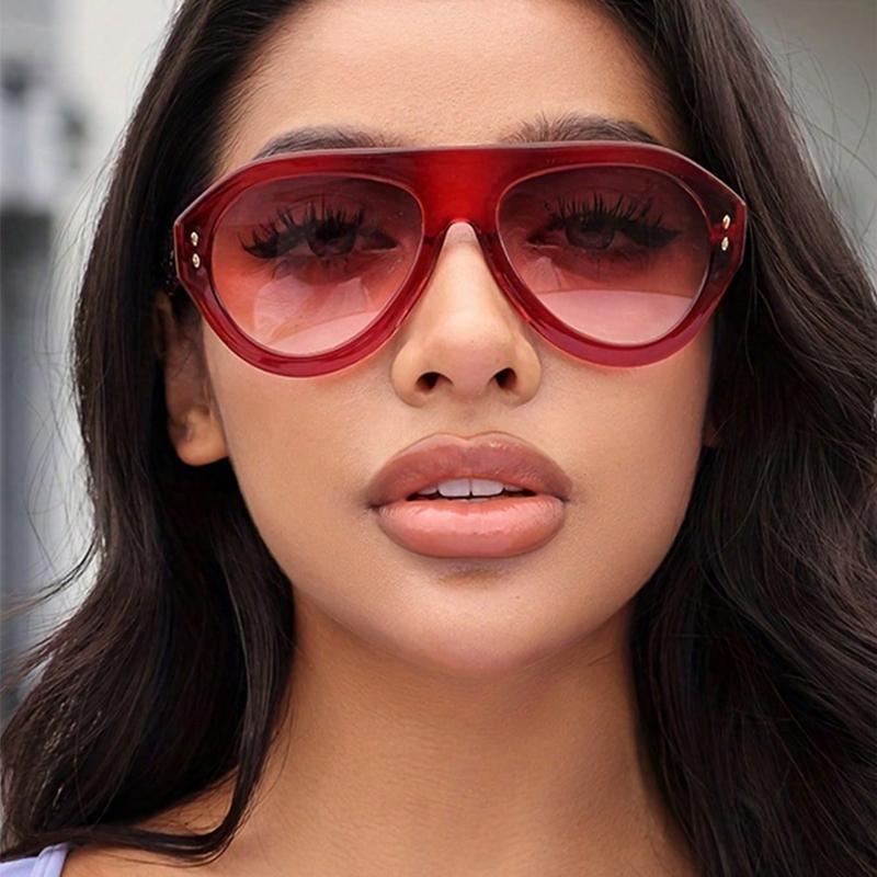 New Oversized Ins Popular Fashion Pilot Women Sunglasses Retro Red Rivet Sun Glasses Female Fashion Outdoor Glasses UV400