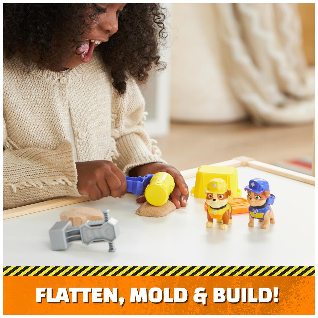 Rubble & Crew, Rubble and Mixed Action Figure Set, Kinetic Build-It Sand 3 oz and 2 Handheld Building Toys, Toys for Kids Ages 3 and Up