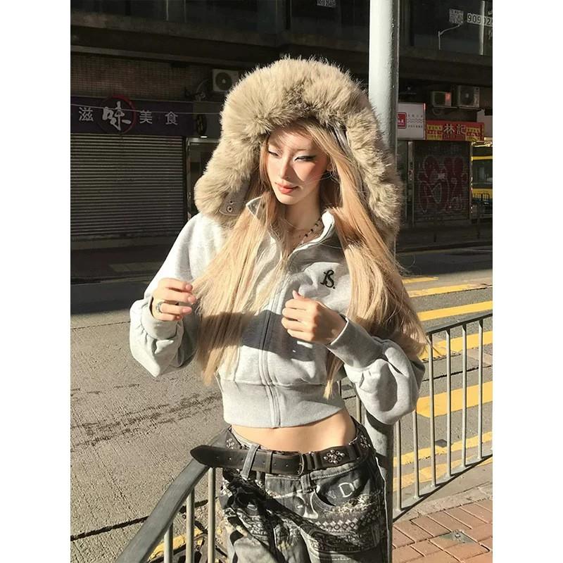 Womens Cropped Hooded Sweatshirt With Fur Collar Slim Fit Streetwear Jacket