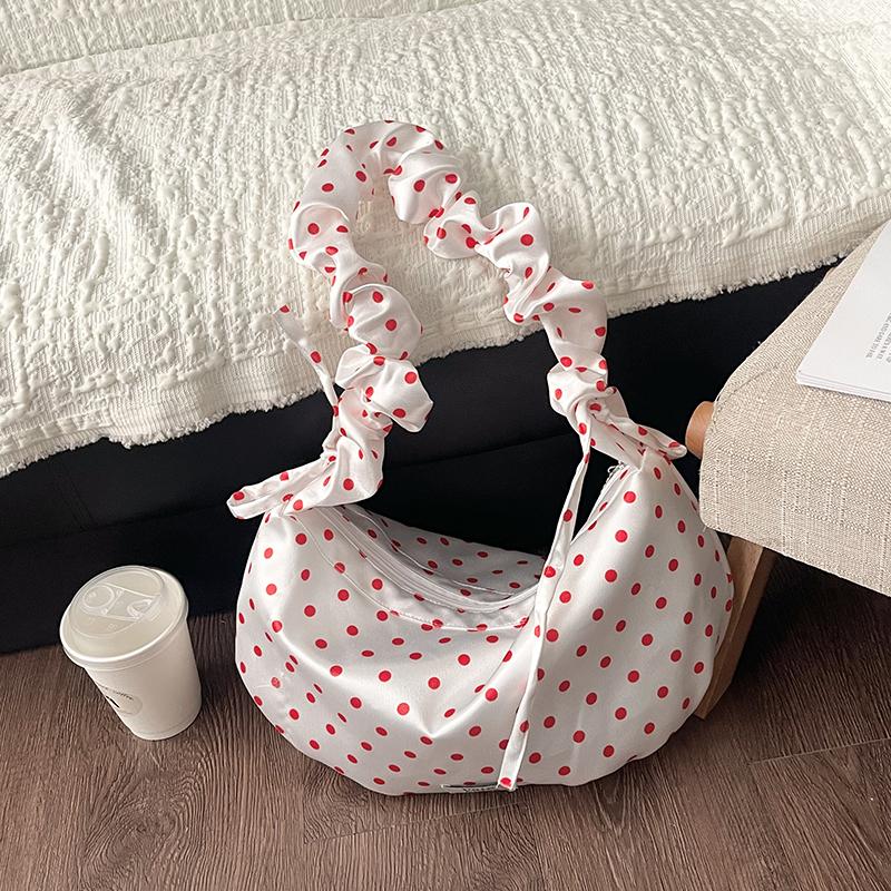 Bolso de Tela Fashi Sweet de Lunares para Mujer Gran Capacidad Media Luna Bolsos de Hombro Juveniles Elegantes Bolsos de Mano Casuales Fruncidos