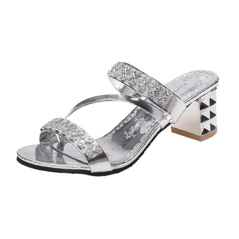 Fashion Summer New Rhinestone Mid Heel Womens Sandals Fashionable And Versatile Open Toed One-Piece Slippers High Heels Large Size 35-43