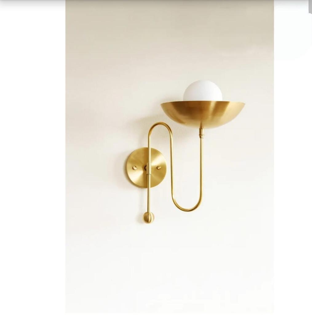 Moderne Messing Wandleuchte Mid Century Kugel Wandleuchte Leuchte Wohnkultur Nachttisch Wandleuchte Lampe Handgefertigter Milchglasschirm Waschtischlampe