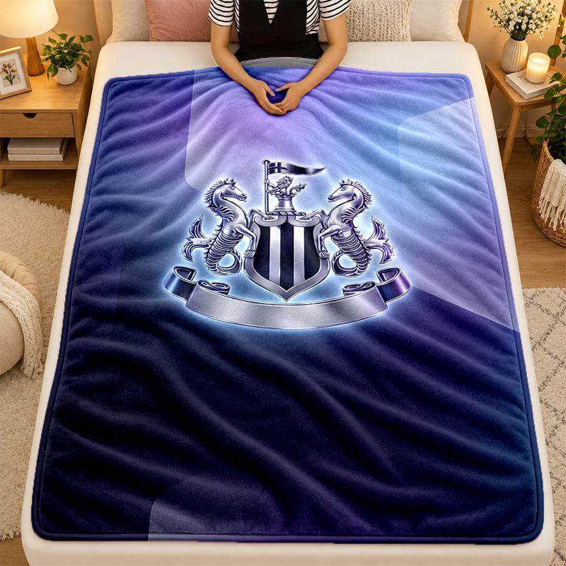 Flanell-Decke Newcastle United Fußball Warm Weich Überwurfdecke für drinnen Sofa Bett Wohnzimmer