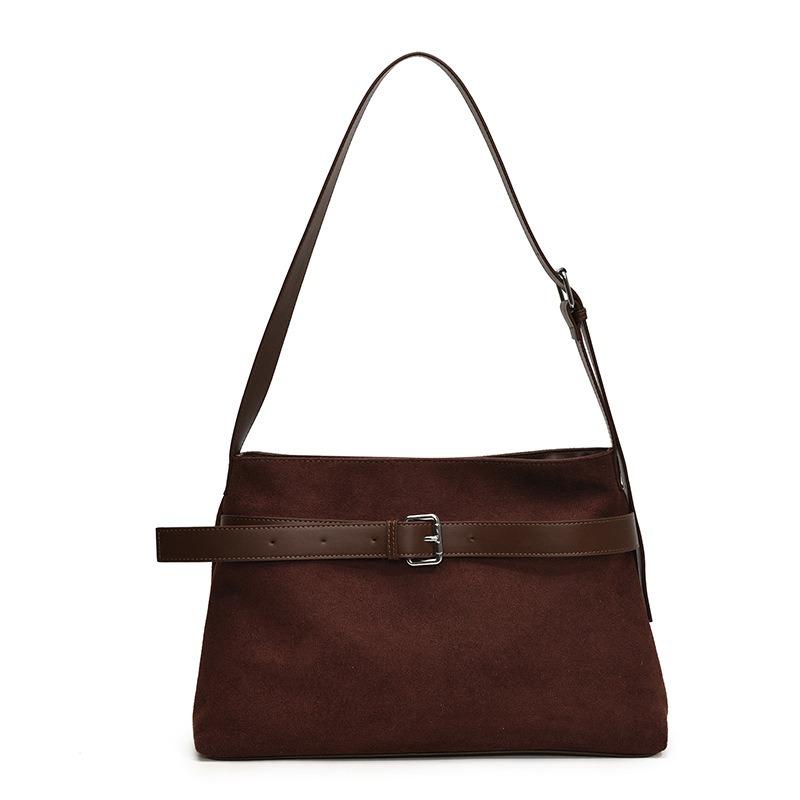 Niche retro premium matte texture single shoulder underarm bag autumn and winter new lazy wind oblique span bag tote bag