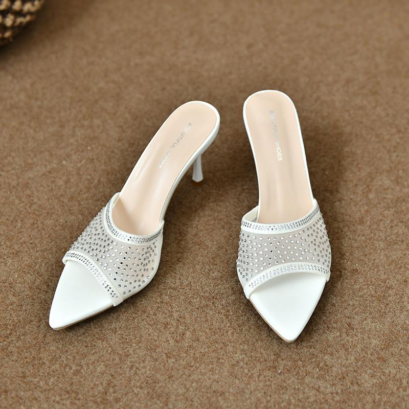 

Модные женские тапочки Стилет Кристалл Высокий каблук Тапочки Женские Шлепанцы Острый носок Слайды Дамская Вечерняя обувь Женская 2025 42 белый