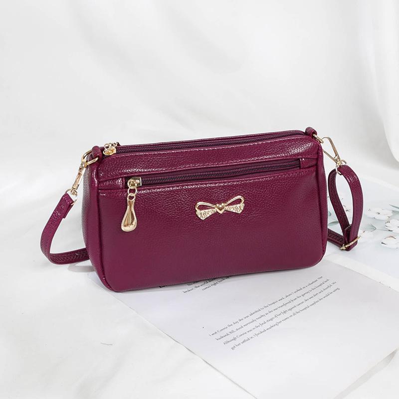 Korean Style Large Capacity Women's Crossbody Shoulder Bag - Casual Spring Fashion for Middle-Aged Moms