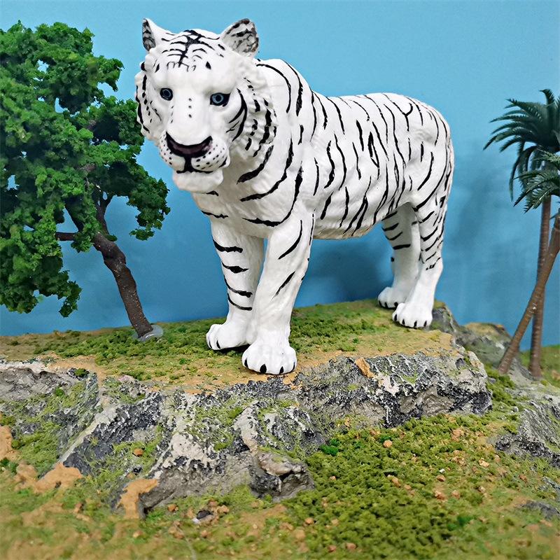 Forest Adorable Animal Model Realistic Plastic Tiger For Educational Learning And Play
