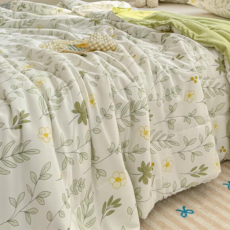 Washed Cotton Summer Quilt