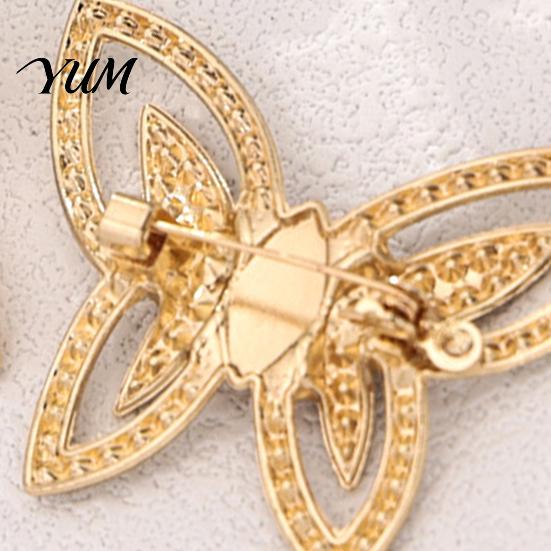 Romantic Butterfly Brooch Women Hollow Brooch, Golden Decorative Badge Clothing Accessory Pin, Sweater Cardigan Coat Dress Jewelry Accessories