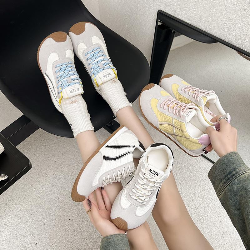 Dopamine German Training Shoes Women's 2025 New Color Matching Versatile Sports Shoes Flat Bottom Light Casual Board Shoes Forrest Gump Shoes