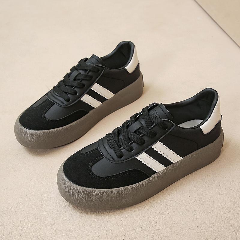 Large Size Casual Frosted Plate Shoes Female Spring and Summer New Fashion Hundred Matching Retro De Training Shoes Women
