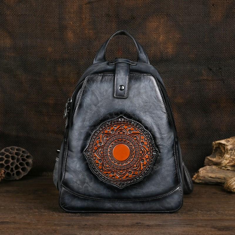 Johnature Vintage Totem Geprägter Rucksack, vielseitige Damen-Ledertasche, einfarbig, große Kapazität, Reiserucksäcke