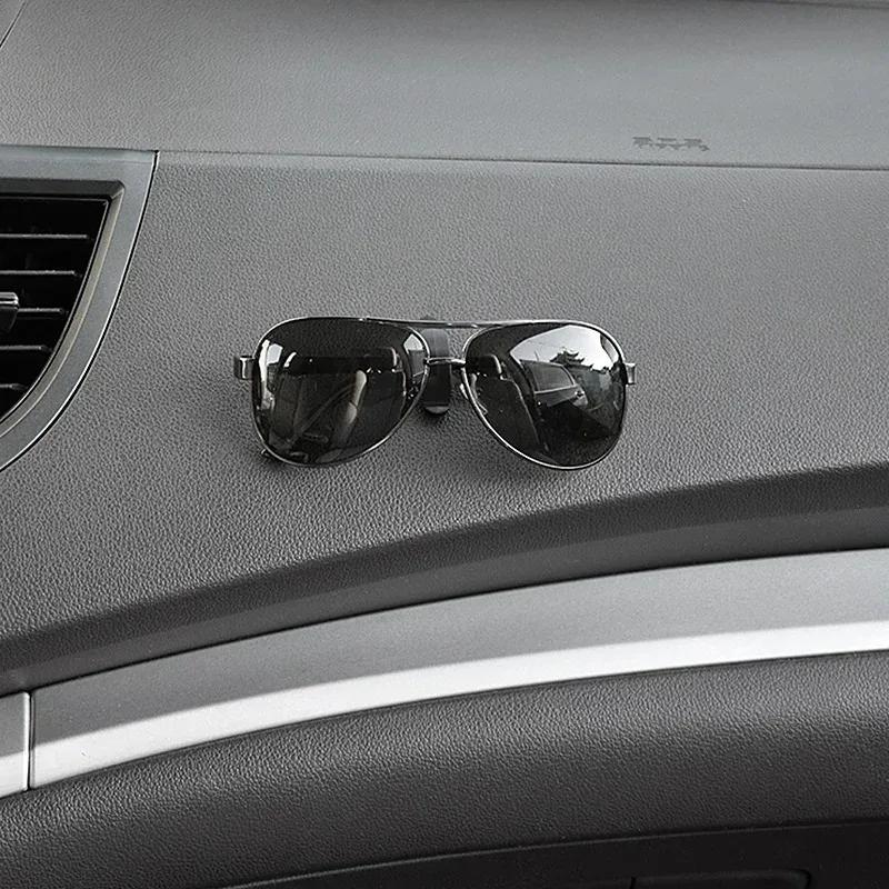 Auto-Klebehaken-Clips, kleiner Mini-Halter, selbstklebende Aufbewahrung, Auto-Organizer, Ornamente, Kleiderbügel, Müllsack, Innenausstattung