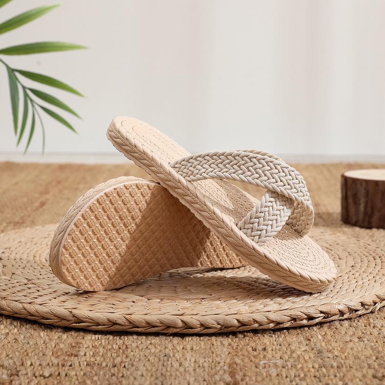 Women's Trendy Fashion Cross Strap Beach Slippers - Casual Rubber Sole Sandals