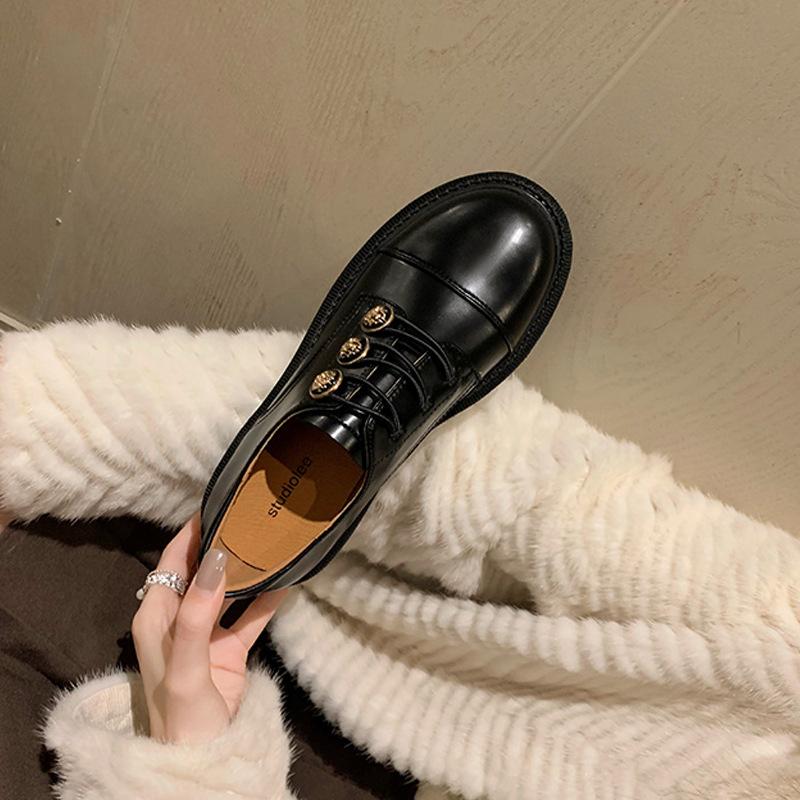 

Металлическая пряжка ретро вышитые лоферы весна круглый носок толстый каблук толстая подошва маленькие кожаные туфли одинарная обувь женская удобная и универсальная 40