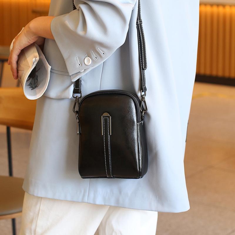 Phone Bag for Women Crossbody Bag 2025 New Fashion Versatile Large Capacity Cowhide Small Bag Genuine Leather Shoulder Bag for Women