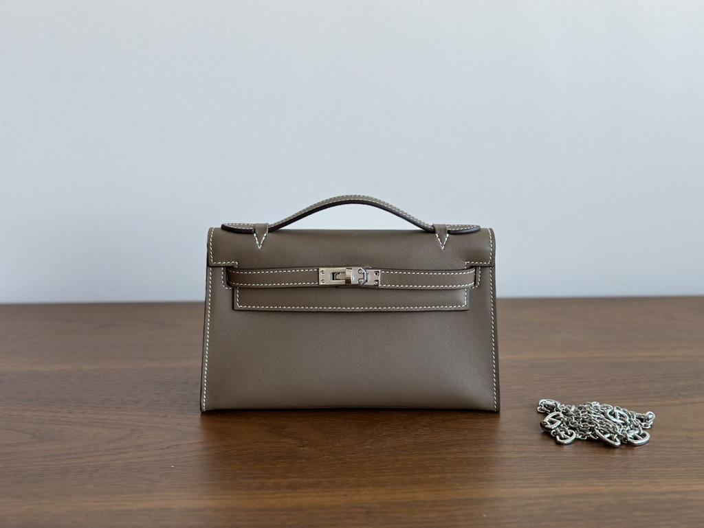 Generation Eins Mode Tasche Swift Leder Rindsleder Quaste Kette Rindsleder Damen Tasche Einzelner Griff Top-Handle Tasche