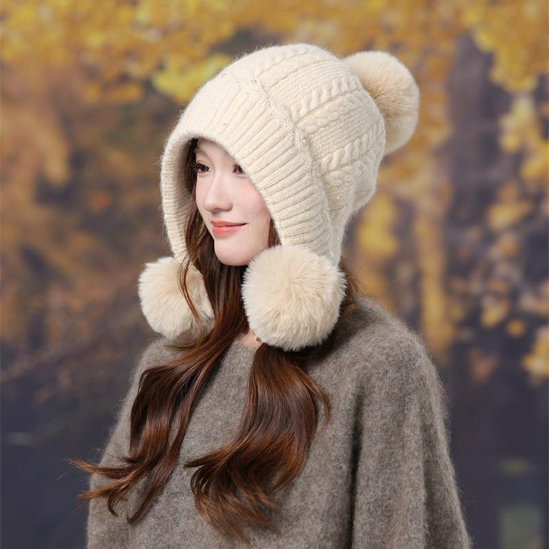 Fleece Kaninchenfell Gestrickte Thermomütze Damen Herbst und Winter Mode Pompon Ohrenschützer Wolle Pullovermütze