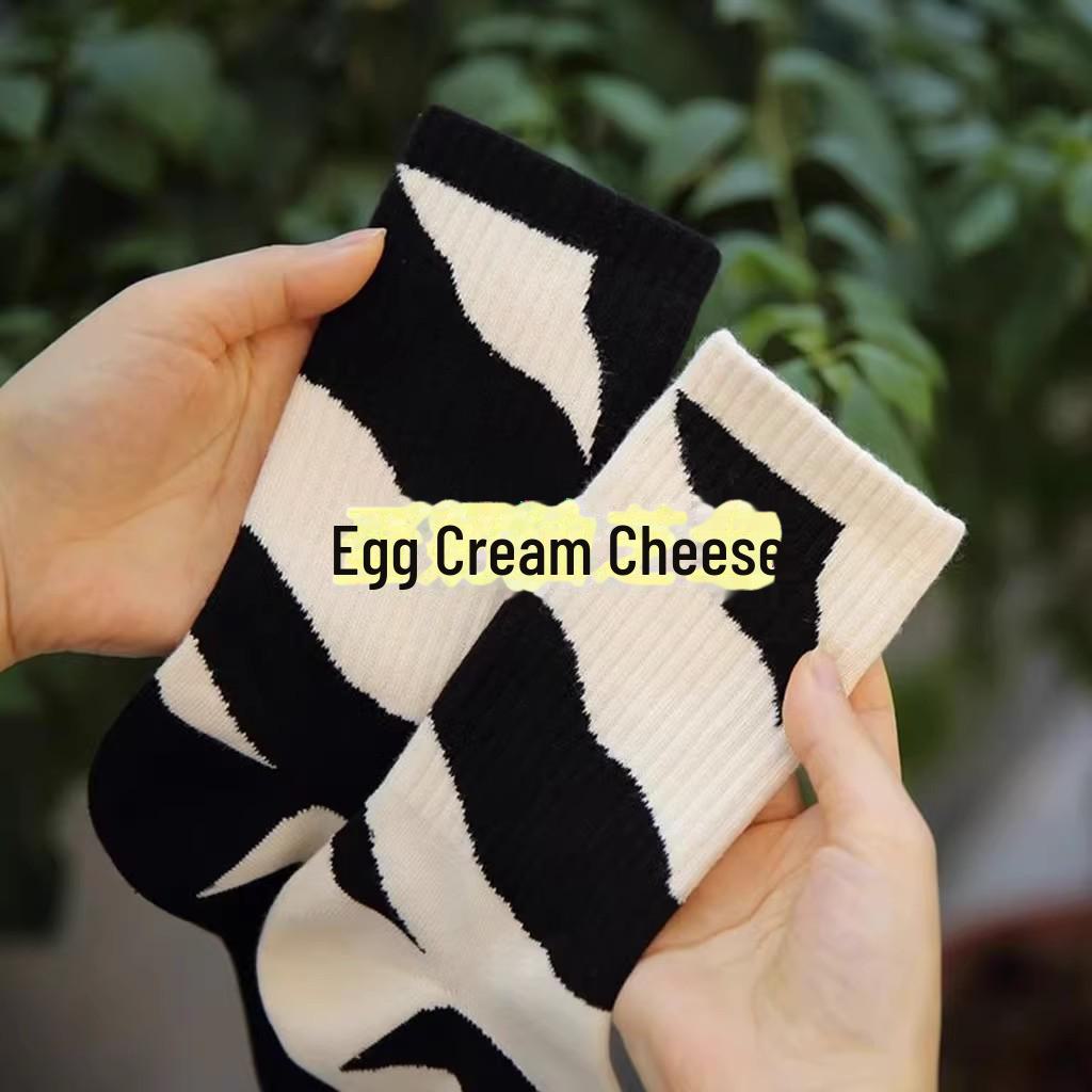 

Асимметричные носки в японском уличном стиле для женщин — уникальный дизайн AB, идеально подходит для весны и осени 1 pair зебра