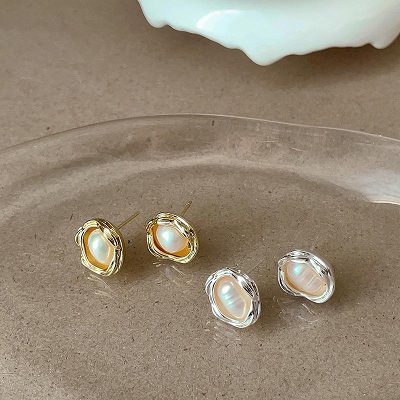 Elegant French Geometric Pearl Stud Earrings: Luxury & Versatile Jewelry for Women
