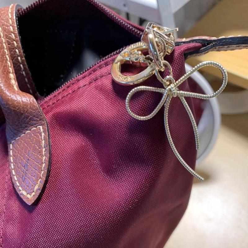 Bowknot Shape Keychain Pendant Multicolor Butterfly Knot Key Chain Fashionable Bows Ornament for Phones Car Keys Bags