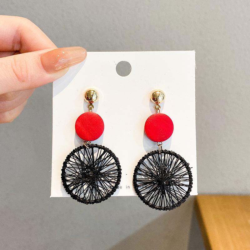 Hollow Woven Net Dangle Earrings for Women Fashion Funny Wooden Round Pendants Drop Earrings Cool Stuff long hanging earrings