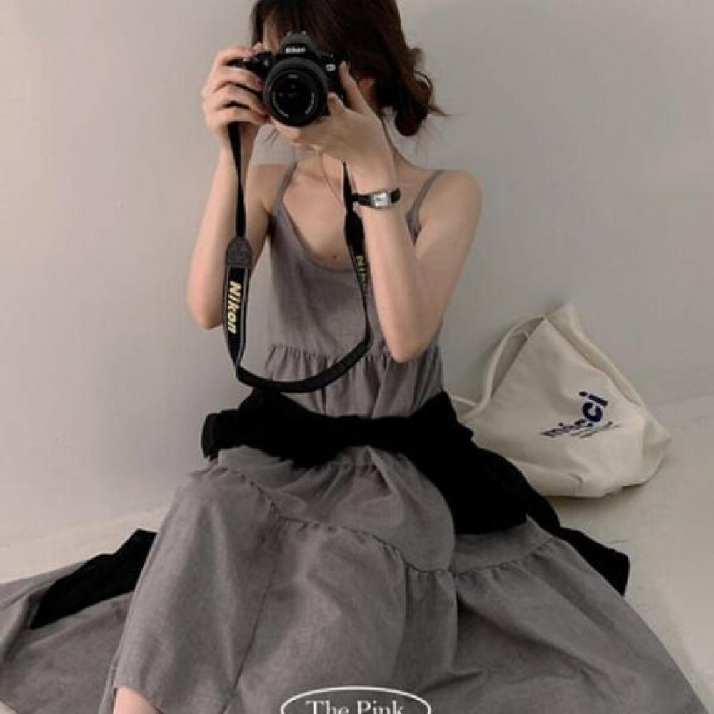 The Pink A Line Pigment Ruffle flAre strAp Long Dress