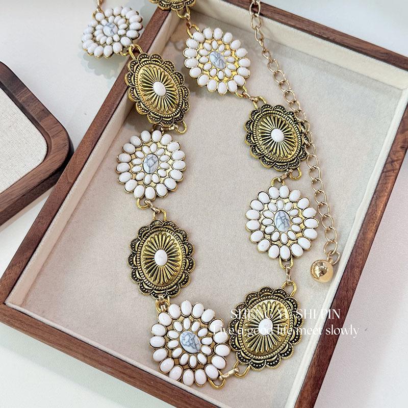 Taillenkette Kollektion~ Halskette mehrlagige Perlen-Taillenkette Brustkette Hofessen Schulterkette leichter Luxus Bein Kette einzigartiges Halsband