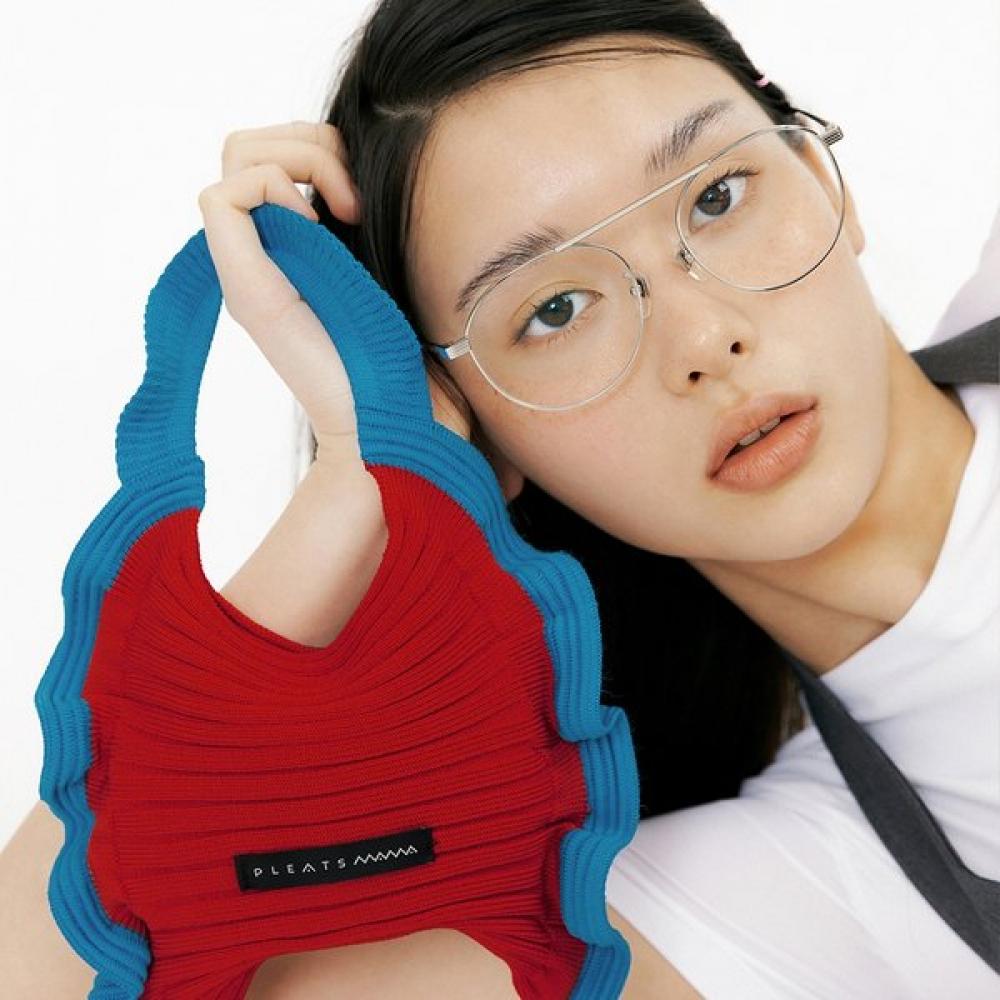 

Pleatsmama Ruffle Mini Tote Bag Red Blue Single option