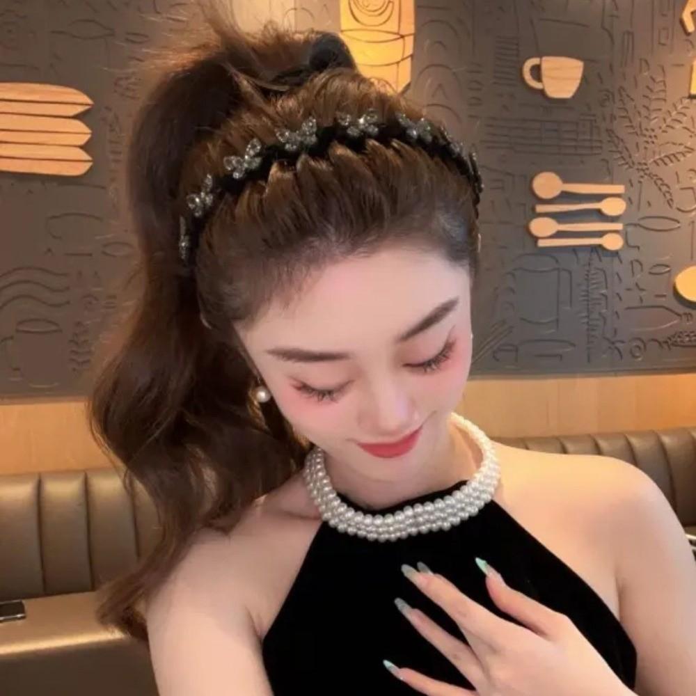 Elegant Non‑Slip Wave Teeth Headband Rhinestone Flower Hair Hoop Home