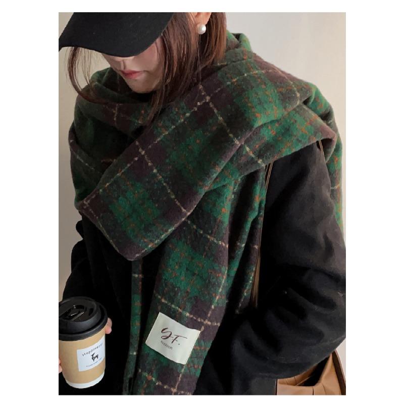 Christmas Red Plaid Retro Scarf for Women Winter Korean Style All Match Scarf To Keep Warm New Year Couple Style Imitation Cashmere Scarf