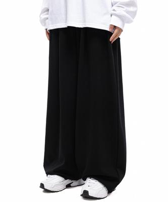 ANOTHER ARCHIVE One-Pleat Wide Balloon Sweatpants_Black