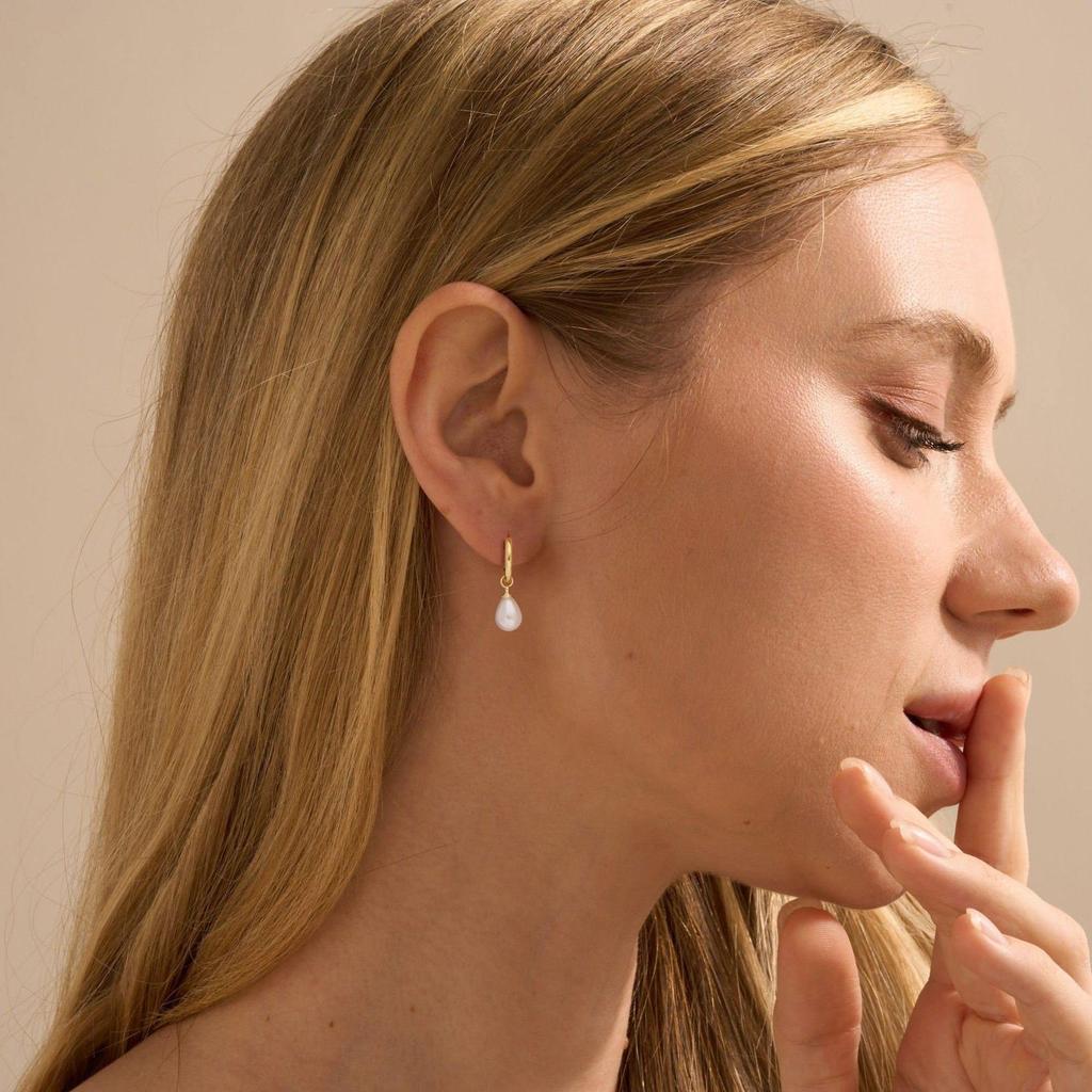 Titanium French Pearl Pendant Necklace & Earring Set - Women's Elegant Luxury Clavicle Chain