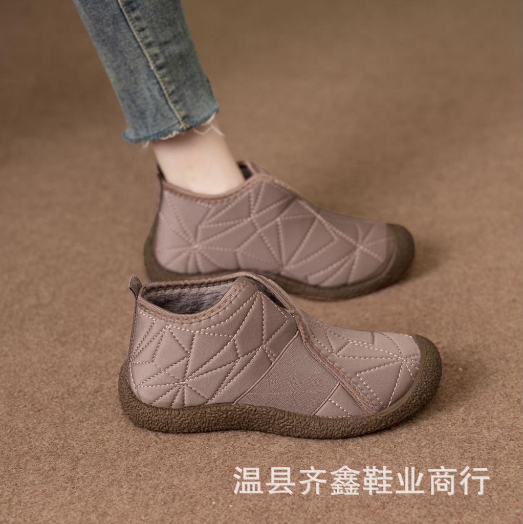 Winter New High-top Cotton Shoes, Piled and Thickened Soft-soled Non-slip Shoes, Light Casual Snow Boots