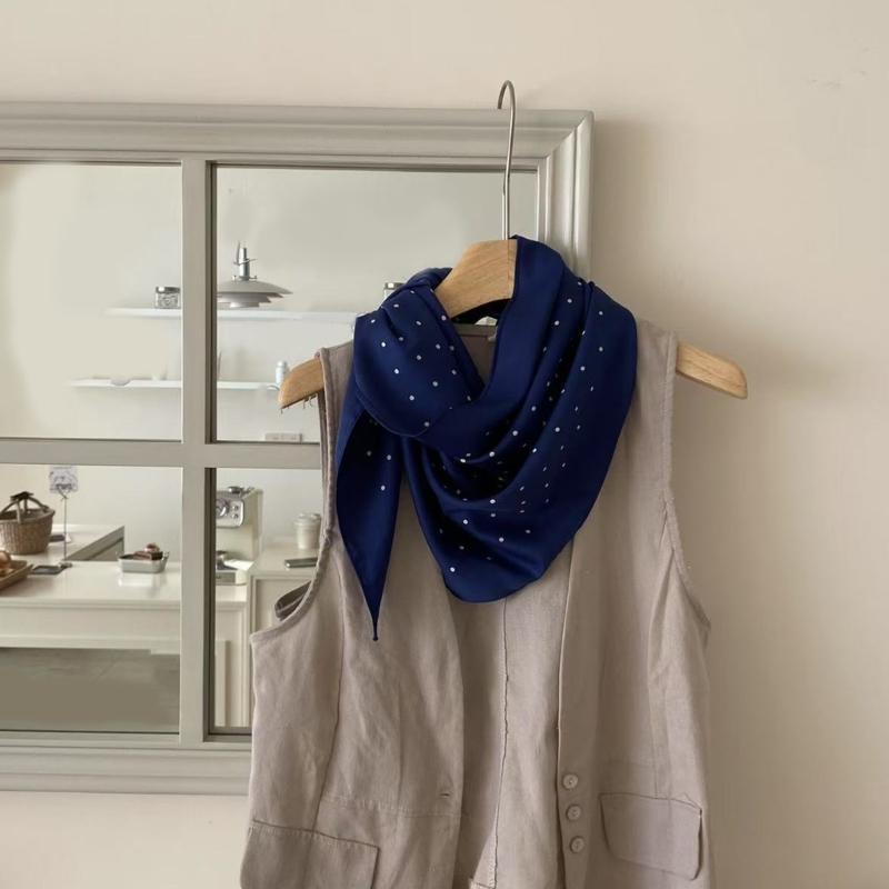 Women Dotted Scarf Casual Wear Party Neckwear French Styles Bandana Scarf Fashion Hairwrap for Dinner Party and Travel