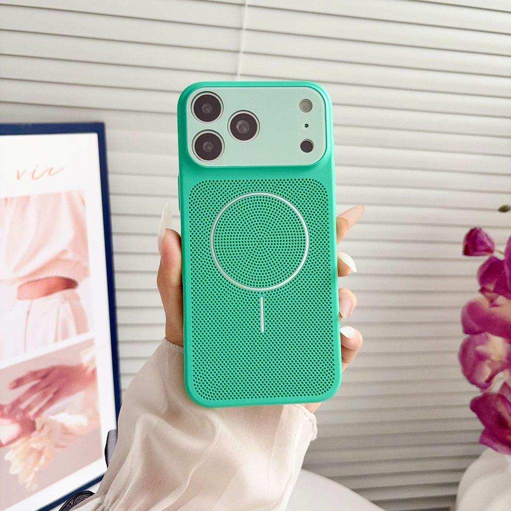Color Contrast Cooling 17Promax Case: iPhone16 Wireless Magnetic Charging Protective Cover