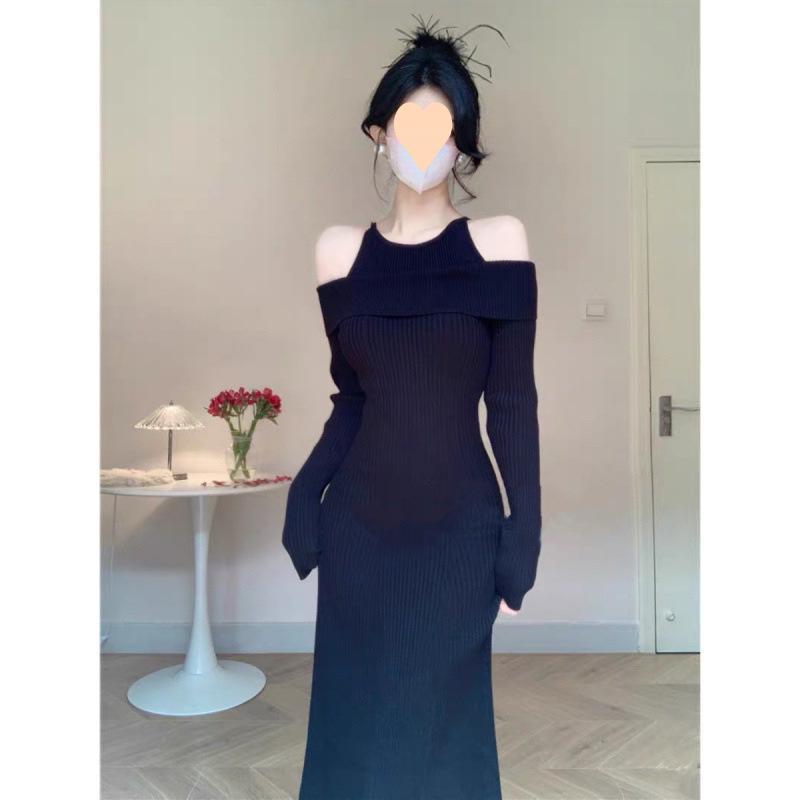 2024 Off-Shoulder Knit Fishtail Dress with Coat - Women s Autumn/Winter Elegant Style M