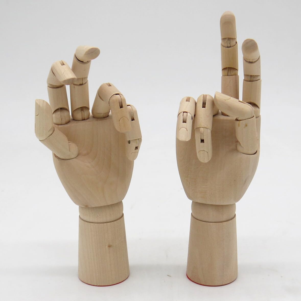 

Sugarello Hand Mannequins, Hand Models, Drawing Dolls, Natural Wood (Lotus Wood), Articulated Joints, for Children, Hand Props, Models, Interior Decor