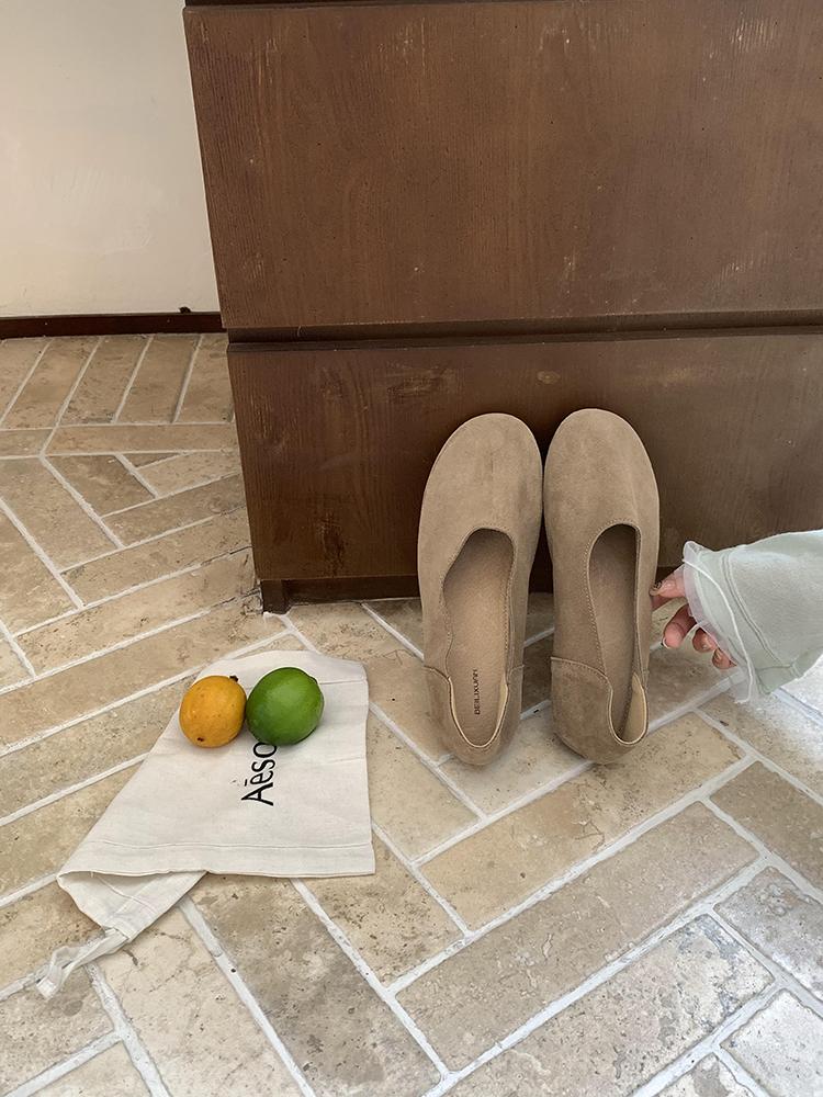 Fashion Women Loafers Retro Round Toe Suede Flat Shoes Summer Slip on Casual Shoes Female Zapatos De Mujer Moccasins Driving Loafers