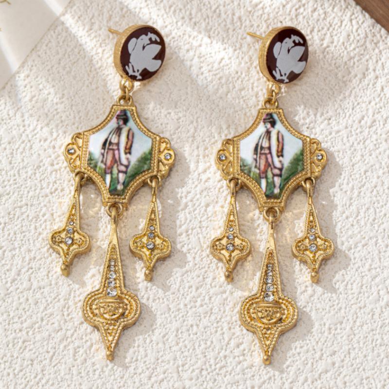 Pendientes largos de estilo cortesano clásico occidental con borlas, accesorios medievales para mujer, joyería vintage, regalo.