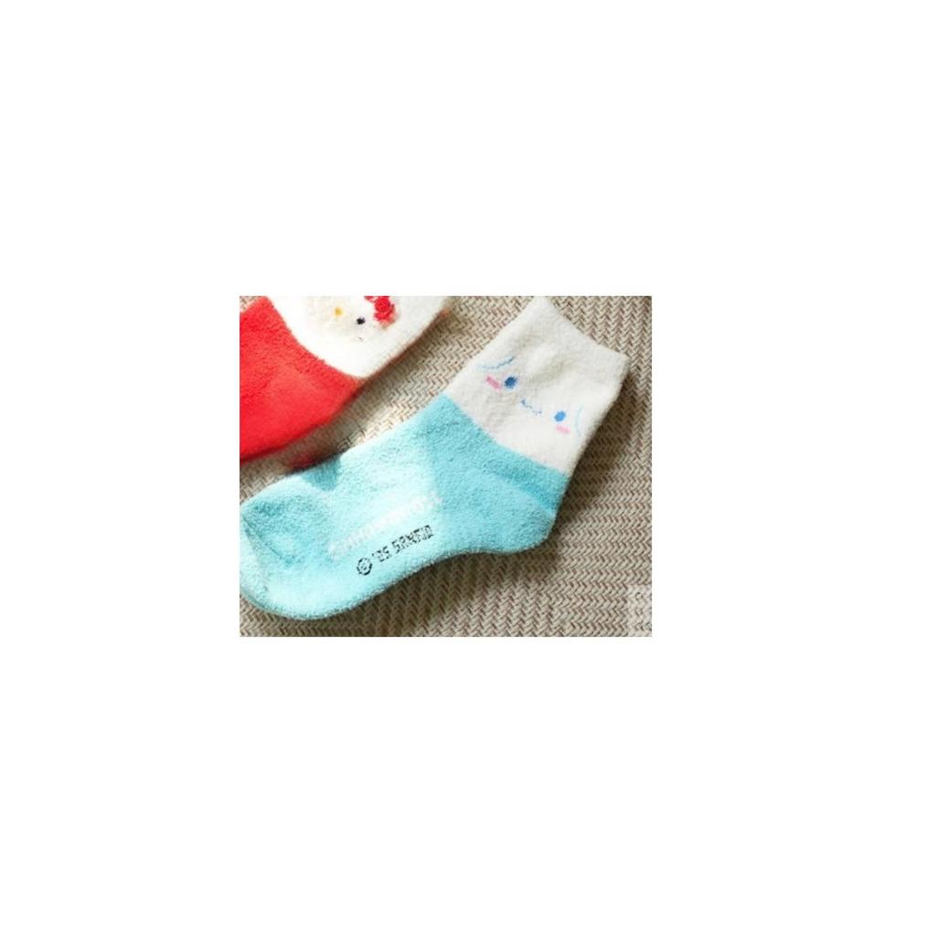 daiso korea sanrio sleeping socks