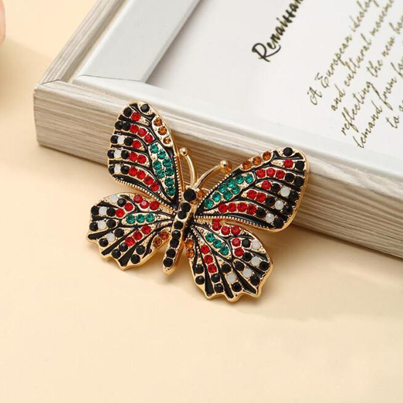 Fashion Exquisite Colorful Diamond Butterfly Brooches Cute Animal Corsage Pin For Women Girls Clothing Jewelry Accessories Gifts